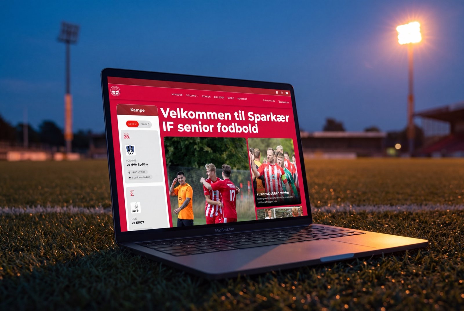 Sparkær IF – forside vist på MacBook